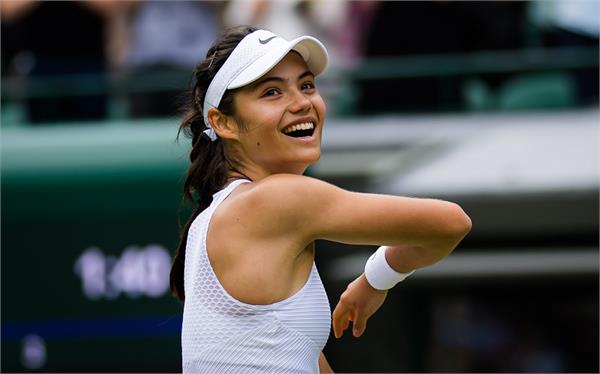 raducanu  fernandez advance to dc open semifinals