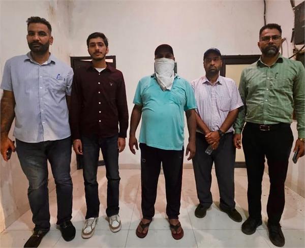 bribe asi arrested