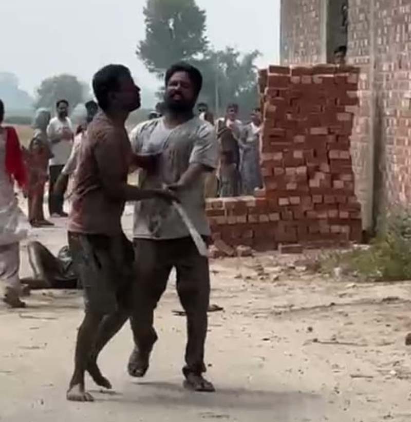 Punjab: ਜੰਗ ਦਾ ਮੈਦਾਨ ਬਣੀ ਜਠੇਰਿਆਂ ਵਾਲੀ ਥਾਂ! ਚੱਲੇ ਤੇਜ਼ਧਾਰ ਹਥਿਆਰ, ਪਿਆ ਚੀਕ-ਚਿਹਾੜਾ
