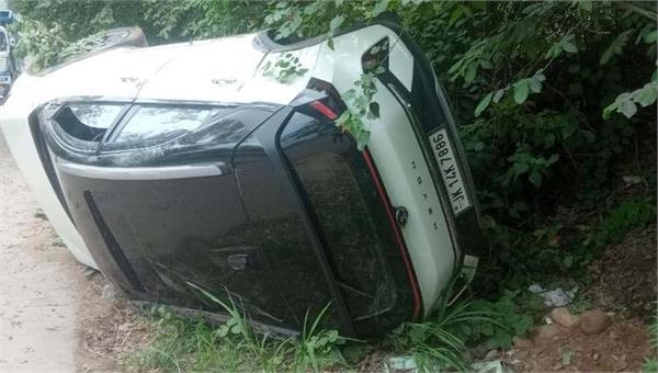 victim of car accident on hajipur mukerian road
