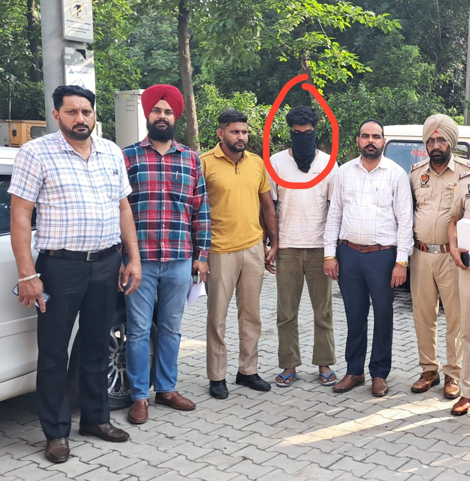 ਖ਼ਤਰਨਾਕ ਗੈਂਗਸਟਰਾਂ ਦਾ ਗੁਰਗਾ ਗ੍ਰਿਫ਼ਤਾਰ, ਇਕ ਗਲੋਕ ਪਿਸਤੌਲ ਤੇ 20 ਰੌਂਦ ਬਰਾਮਦ