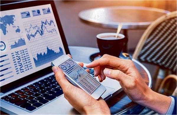 indian investors   trend towards us market  money invested in two companies