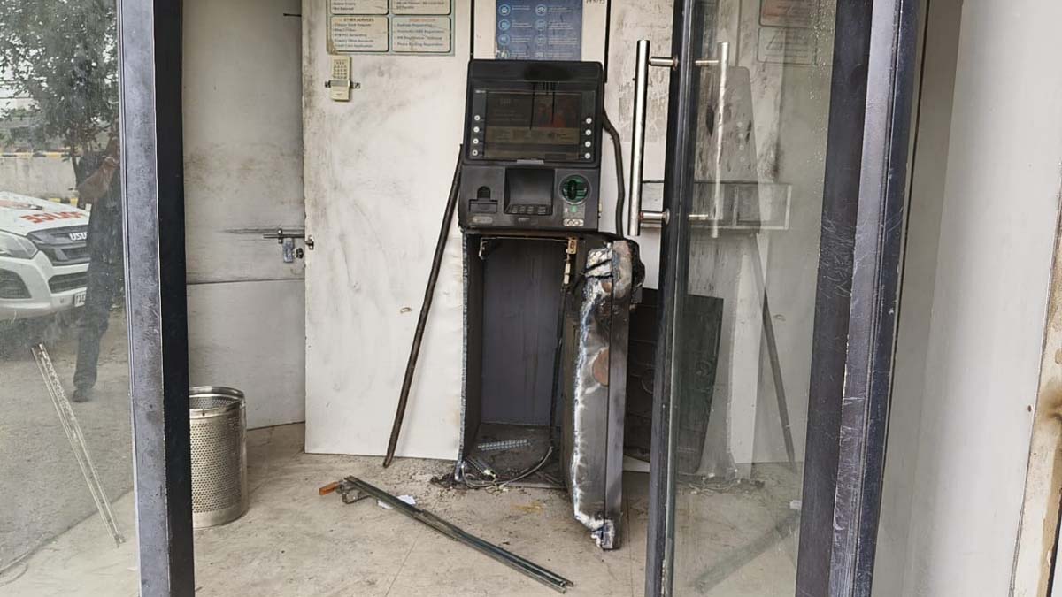 ਜਲੰਧਰ ''ਚ ਵੱਡੀ ਵਾਰਦਾਤ! ਲੁੱਟ ਲਿਆ SBI ਬੈਂਕ ਦਾ ATM