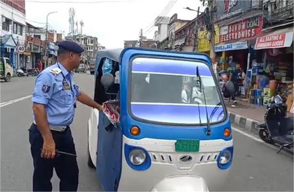 important news for e rickshaw drivers  new order issued