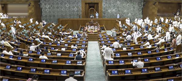 lok sabha  delhi  slums  demolition issue
