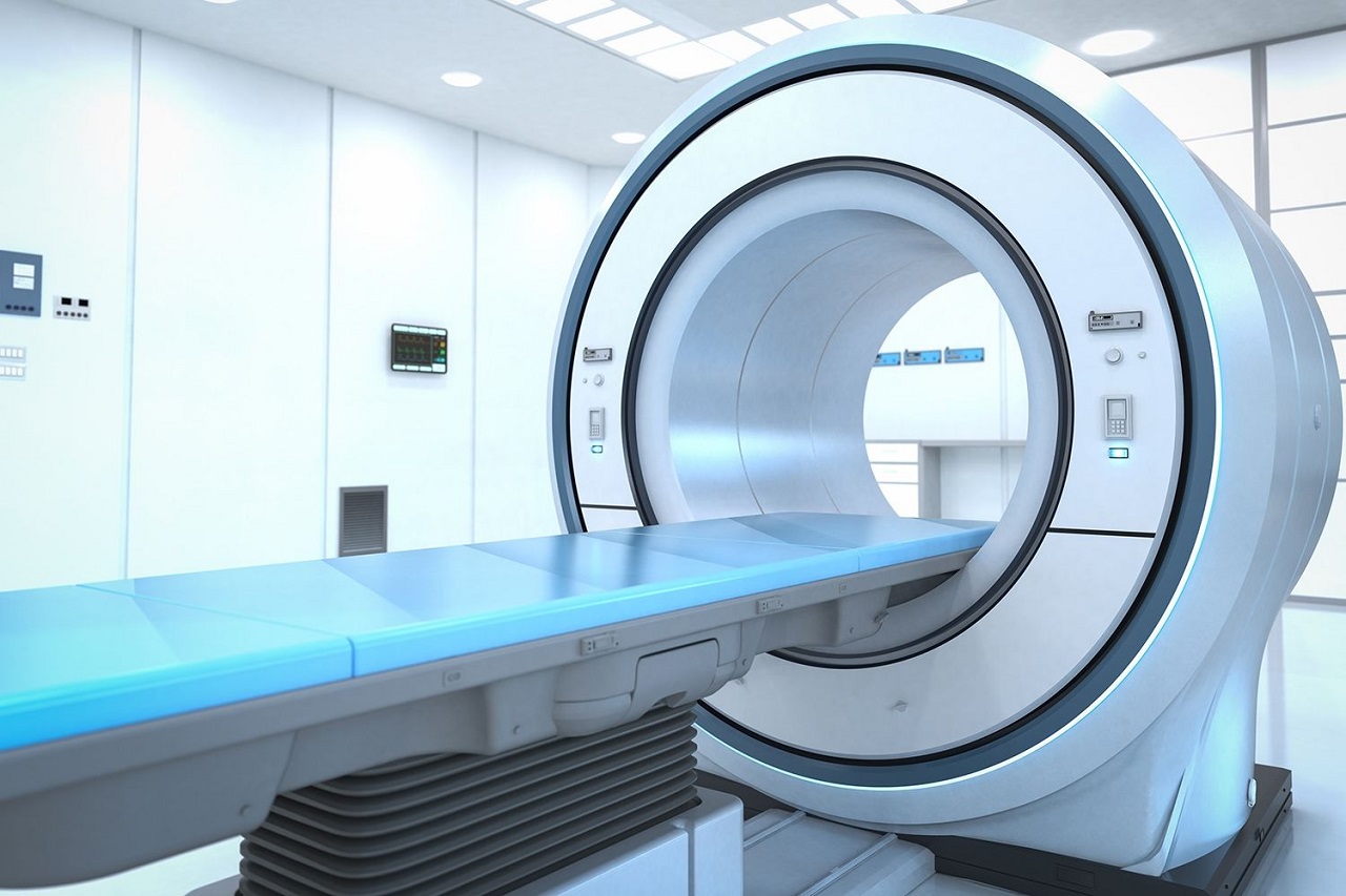ਇਕ ਝਟਕੇ ''ਚ ਸ਼ਖਸ ਨੂੰ ਨਿਗਲ ਲਈ MRI ਮਸ਼ੀਨ!