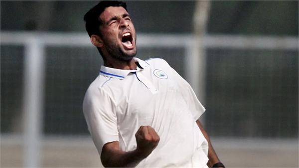 kamboj is a fast bowler like zaheer khan and bumrah  ashwin