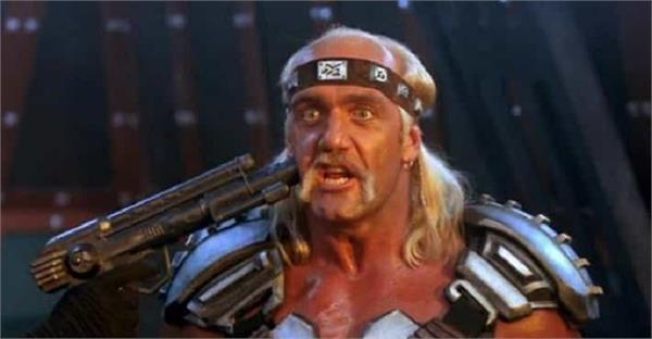 dwayne johnson mourned the death of wrestler hulk hogan