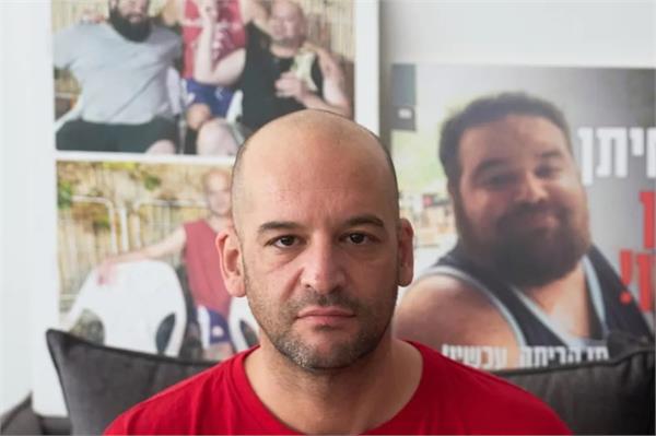 former hostage continues fight to free brother