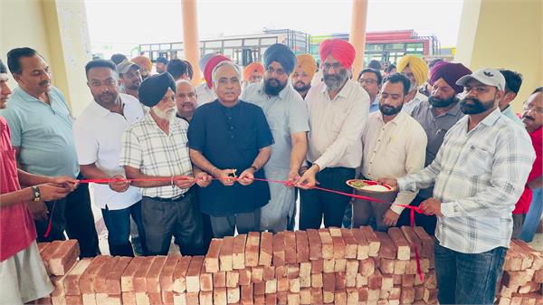 aam aadmi clinic to be built at new bus stand in gurdaspur