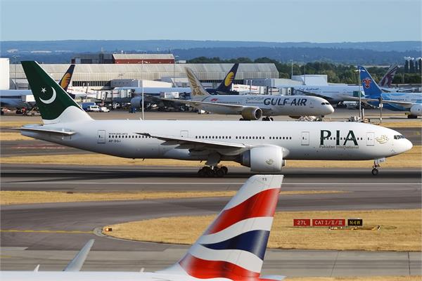 pakistan airlines resume services to uk