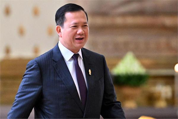 cambodian prime minister urges his country  s citizens