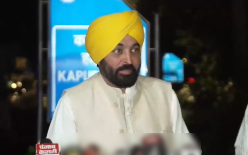 CM ਮਾਨ ਨੇ ਕੇਂਦਰੀ ਮੰਤਰੀ ਪ੍ਰਹਲਾਦ ਜੋਸ਼ੀ ਨਾਲ ਕੀਤੀ ਮੁਲਾਕਾਤ, ਇਨ੍ਹਾਂ ਮਸਲਿਆਂ ''ਤੇ ਹੋਈ ਗੱਲ