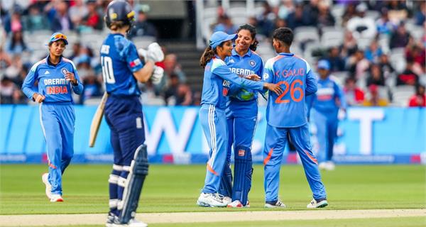we couldn  t adapt to the situation quickly  mandhana