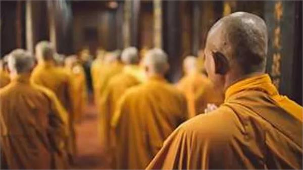 monks 102 crore scam
