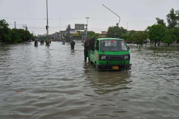 death toll due to rain and floods in pakistan rises to 234