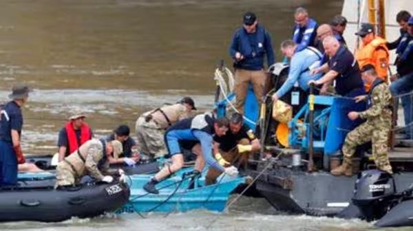 four dead after boat capsizes in romania
