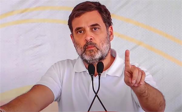 pm modi did not say a single word on   vote theft   during bihar visit  rahul