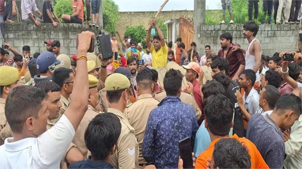 mob violence in puraina abdul rahmanpur villagers