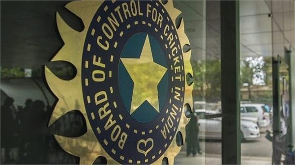 bcci not in a hurry to decide on rohit and kohli