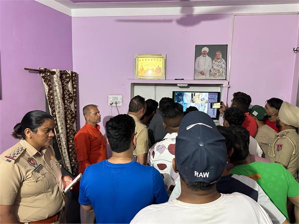 firing at the house of shiv sena punjab district vice president