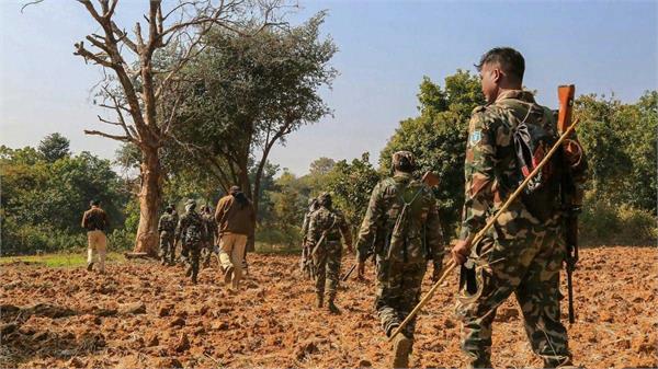 29 naxalites surrender in chhattisgarh