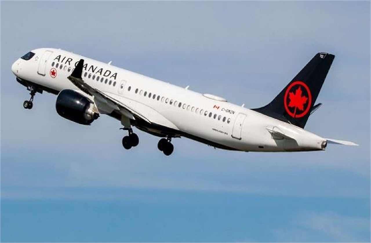 Air Canada ਦੇ 10 ਹਜ਼ਾਰ ਤੋਂ ਵੱਧ ਫਲਾਈਟ ਅਟੈਂਡੈਂਟ ਗਏ ਹੜਤਾਲ ''ਤੇ, ਸਾਰੀਆਂ ਉਡਾਣਾਂ ਸਸਪੈਂਡ, ਹਜ਼ਾਰਾਂ ਯਾਤਰੀ ਫਸੇ