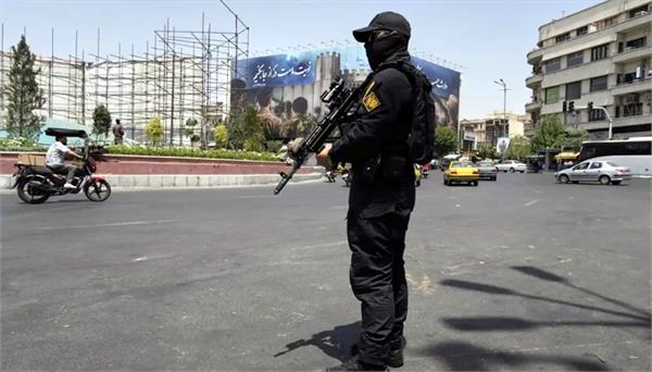 security forces kill 13 extremists in iran