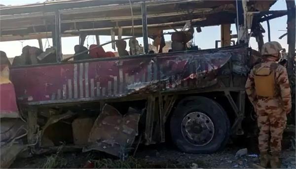 attack on pakistani army vehicle
