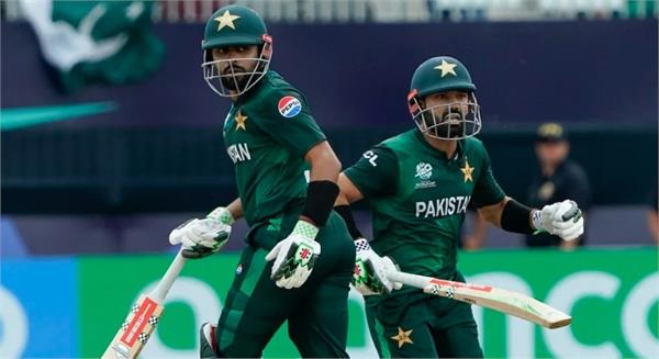 babar and rizwan left out of pakistan squad for asia cup
