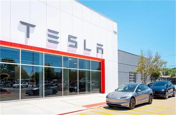 tesla will have to pay  329 million in damages in the autopilot accident