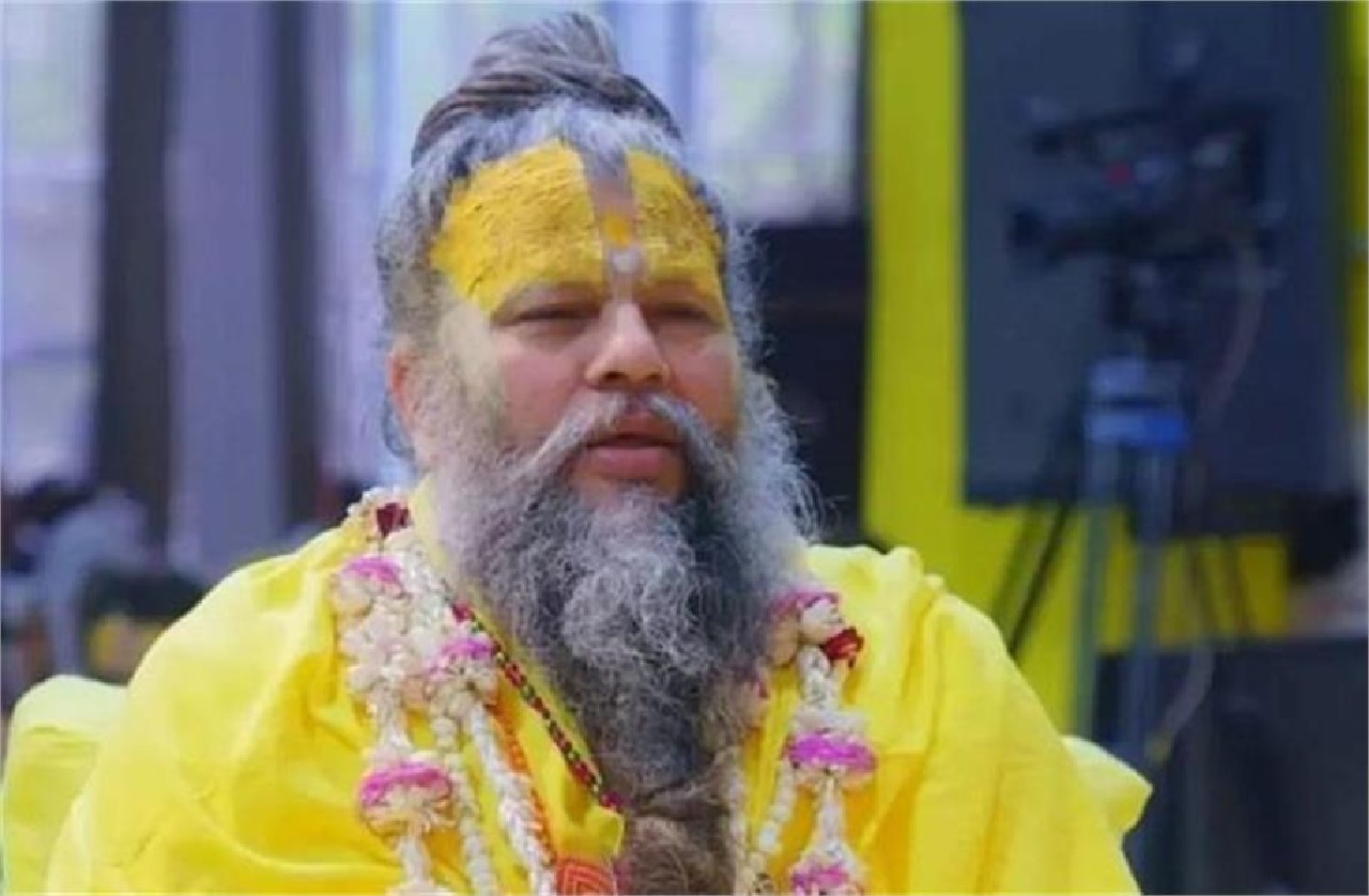 ਸੰਤ ਪ੍ਰੇਮਾਨੰਦ ਮਹਾਰਾਜ ਨੂੰ ਦਿੱਤੀ ਜਾਨੋਂ ਮਾਰਨ ਦੀ ਧਮਕੀ, ਨੌਜਵਾਨ ਨੇ ਫੇਸਬੁੱਕ 'ਤੇ ਕਹੀ ਗਲਾ ਵੱਢਣ ਦੀ ਗੱਲ