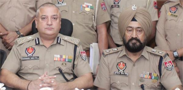 heroin weapons 3 drug smugglers