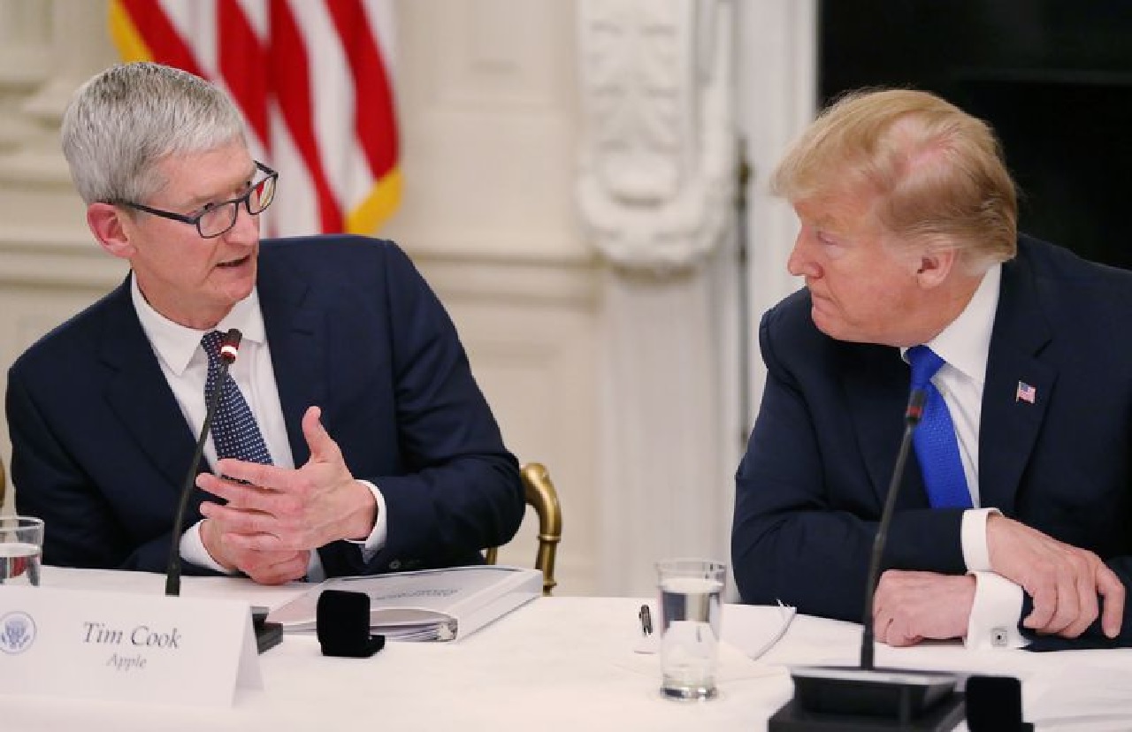 ਟਰੰਪ ਵੱਲੋਂ 100% ਚਿਪ ਟੈਰਿਫ ਦਾ ਐਲਾਨ, Apple ਨੇ ਅਮਰੀਕੀ ਨਿਵੇਸ਼ ''ਚ ਕੀਤਾ ਵੱਡਾ ਵਾਧਾ