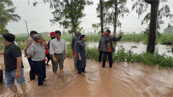 dhussi dam has broken at many places