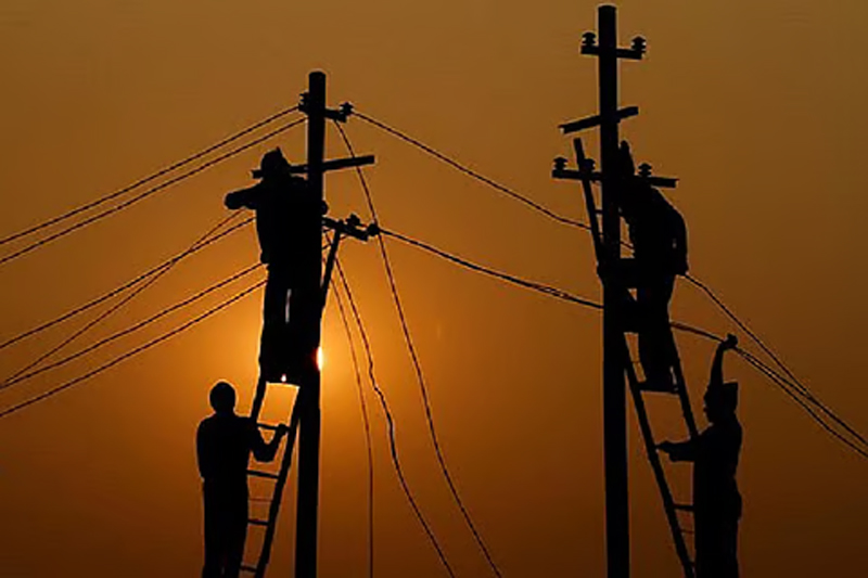 ਪੰਜਾਬ ''ਚ ਅੱਜ ਲੱਗੇਗਾ ਲੰਬਾ Power Cut! ਛੁੱਟੀ ਦਾ ਮਜ਼ਾ ਹੋਵੇਗਾ ਖ਼ਰਾਬ, ਇਨ੍ਹਾਂ ਇਲਾਕਿਆਂ ''ਚ ਬਿਜਲੀ ਰਹੇਗੀ ਗੁੱਲ