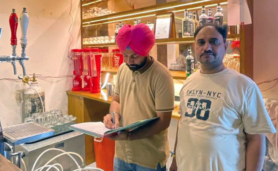 ਪੰਜਾਬ ਦੇ 5 ਮਸ਼ਹੂਰ ਬਾਰਾਂ ’ਤੇ ਆਬਕਾਰੀ ਵਿਭਾਗ ਦੀ ਰੇਡ, ਦਿੱਤੀ ਵੱਡੀ ਚਿਤਾਵਨੀ