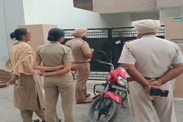 police reached the house of teacher leader veerpal kaur