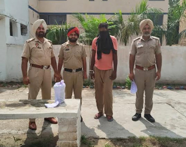 ਹੈਰੋਇਨ, 149 ਨਸ਼ੀਲੇ ਕੈਪਸੂਲ ਤੇ 930 ਰੁਪਏ ਡਰੱਗ ਮਨੀ ਸਮੇਤ 4 ਵਿਅਕਤੀ ਗ੍ਰਿਫ਼ਤਾਰ
