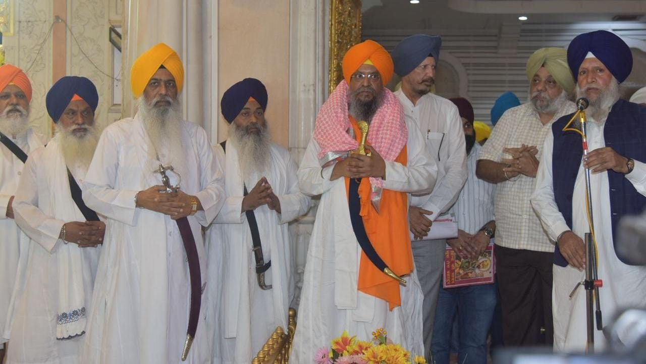 ਸ੍ਰੀ ਅਕਾਲ ਤਖ਼ਤ ਸਾਹਿਬ ਦੇ ਆਦੇਸ਼ ਨਾਲ ਤਖ਼ਤ ਸ੍ਰੀ ਪਟਨਾ ਸਾਹਿਬ ਕਮੇਟੀ ਤੇ ਗਿਆਨੀ ਗੌਹਰ ਵਿਚਕਾਰ ਵਿਵਾਦ ਸੁਲਝਿਆ