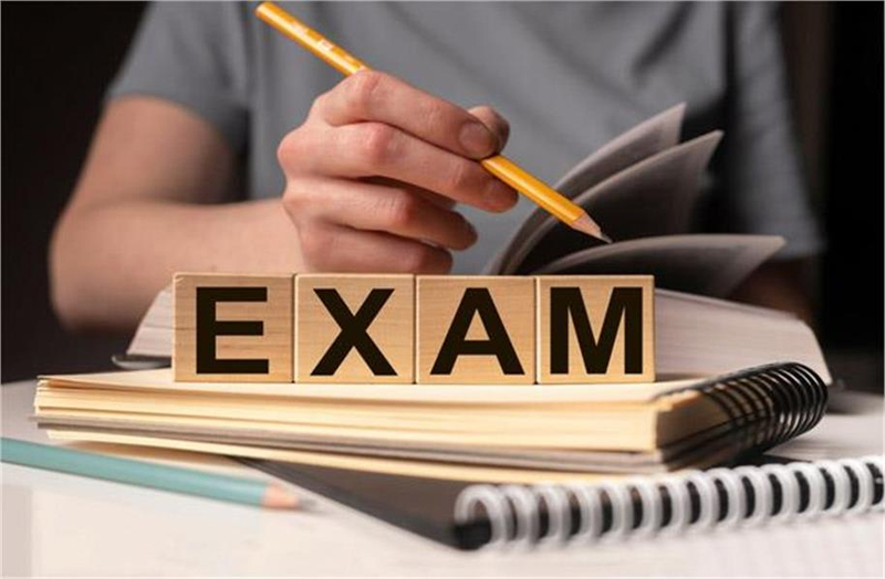 ਪੰਜਾਬ ''ਚ ਛੁੱਟੀਆਂ ਵਿਚਾਲੇ ਨਵੇਂ ਹੁਕਮ ਜਾਰੀ! Board Exam ਨੂੰ ਲੈ ਕੇ ਹੋਇਆ ਵੱਡਾ ਐਲਾਨ