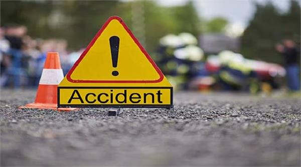 truck falls into ditch in philippines