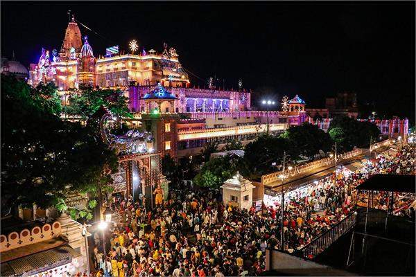 plastic free janmashtami celebrated first time in mathura