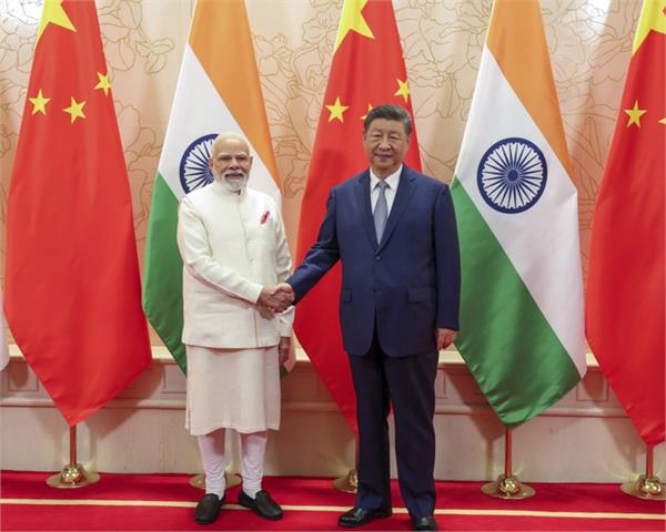friendship   between india and china is the right choice  xi jinping tells modi