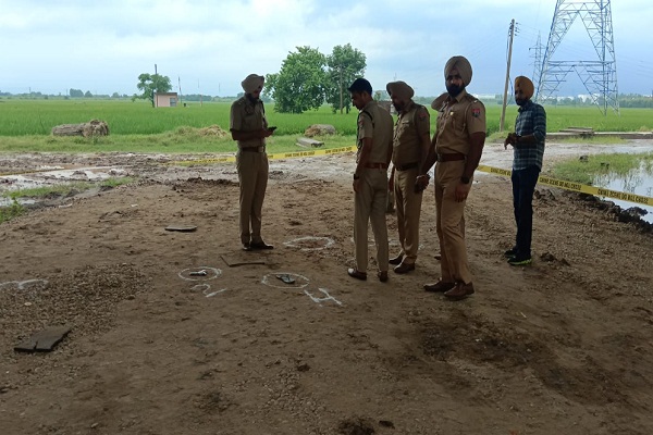 ਪੰਜਾਬ 'ਚ ਗੈਂਗਸਟਰ ਦਾ ਐਨਕਾਊਂਟਰ! ਪੁਲਸ ਦੀ ਗੱਡੀ 'ਤੇ ਕੀਤੇ ਫਾਇਰ ਤਾਂ...