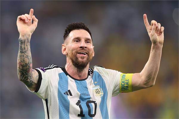 lionel messi to visit kerala  play friendly match in november