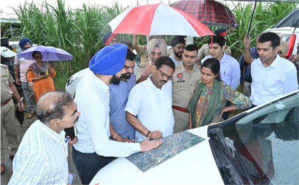 chief secretary kap sinha punjab visits flood affected areas