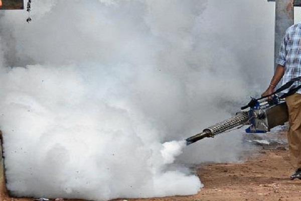 fazilka administration is conducting fogging in relief centers