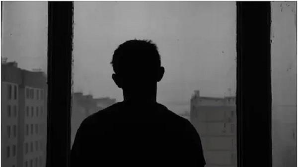 medical student attempts suicide