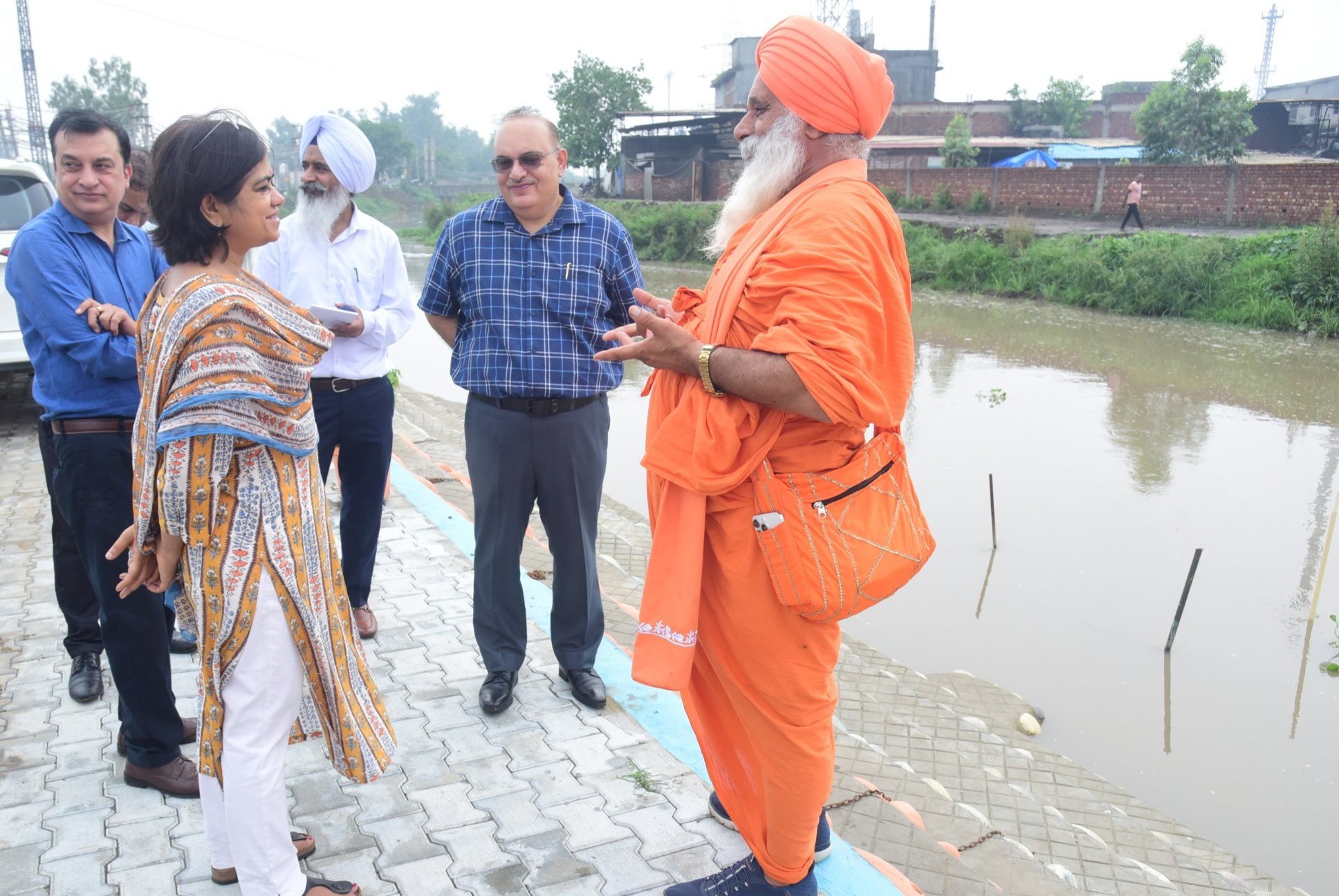 ਪ੍ਰਦੂਸ਼ਣ ਸਮੱਸਿਆ ਦੀ ਜ਼ਮੀਨੀ ਹਕੀਕਤ ਜਾਣਨ ਲਈ ਬੁੱਢੇ ਨਾਲੇ ’ਤੇ ਪੁੱਜੀ PPCB ਚੇਅਰਪਰਸਨ